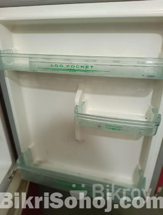 Jamuna Refrigerator model JE-170L